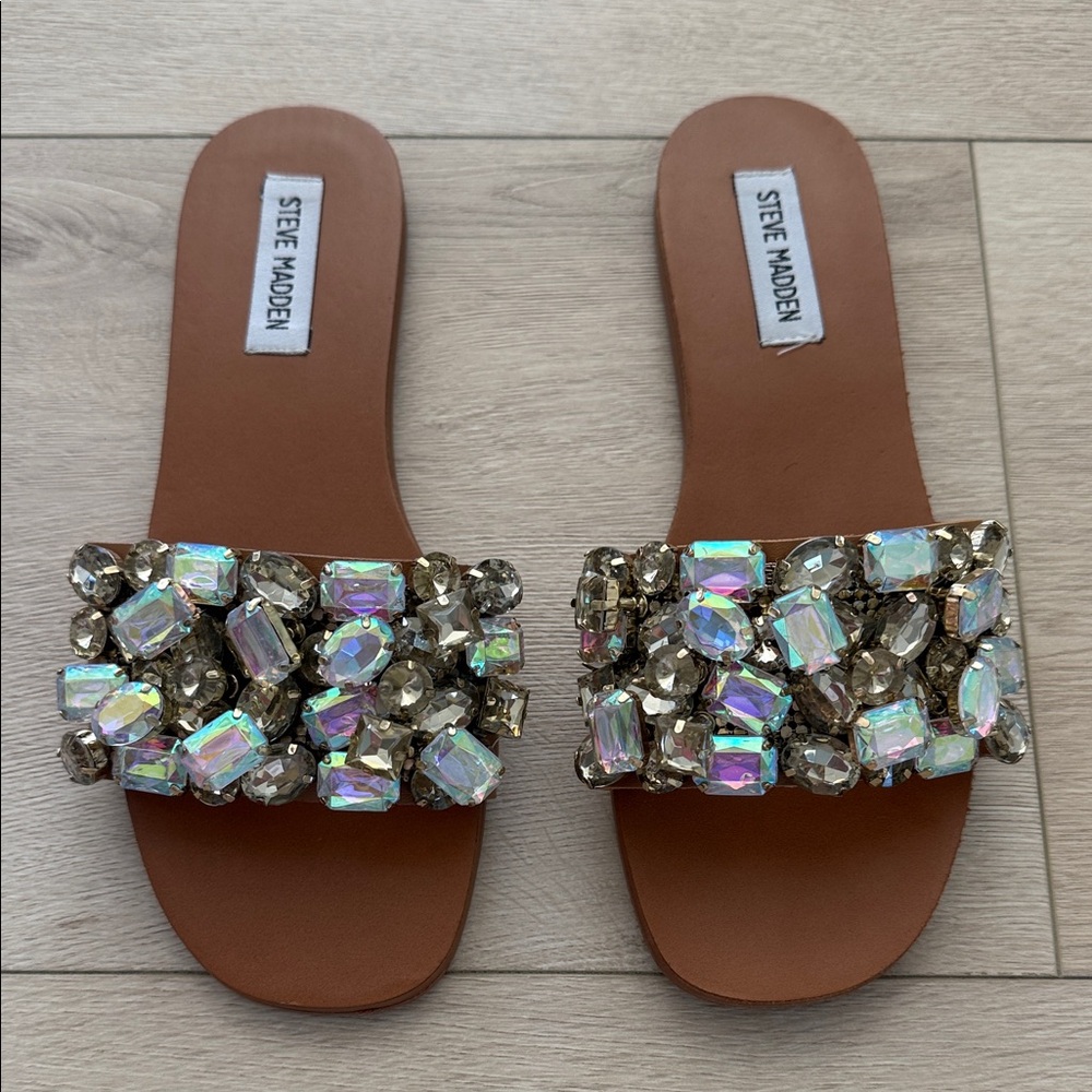 Steve Madden Brown Sandals with Crystal Embellishments